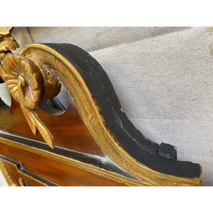 19th Century Federal Style Gilded Mahogany Wall Mirror With Phoenix Crest
