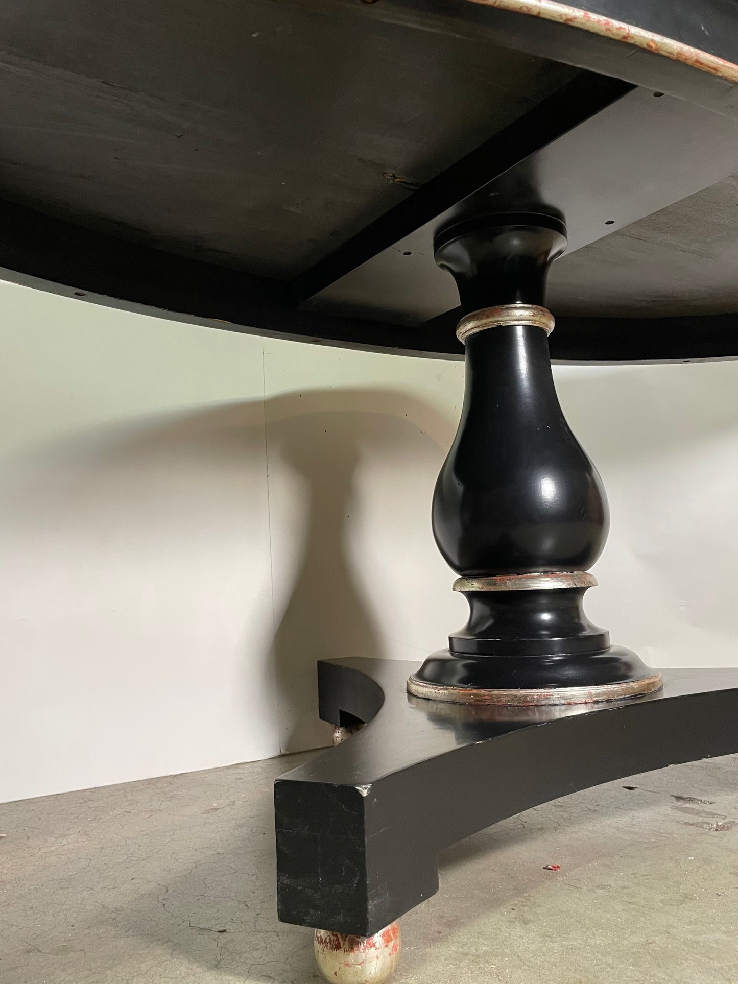 Transitional Black Elliptical Table With Silver Leaf Trim