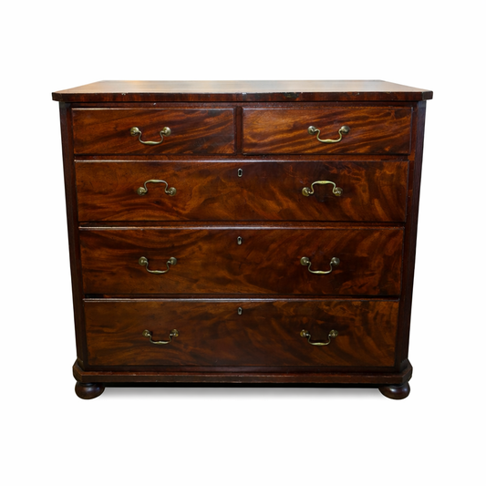 18th Century English Chest of Drawers