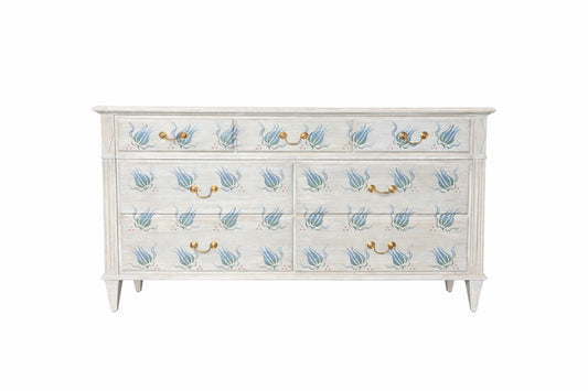 Jonathan Charles Morningside Chest of Drawers