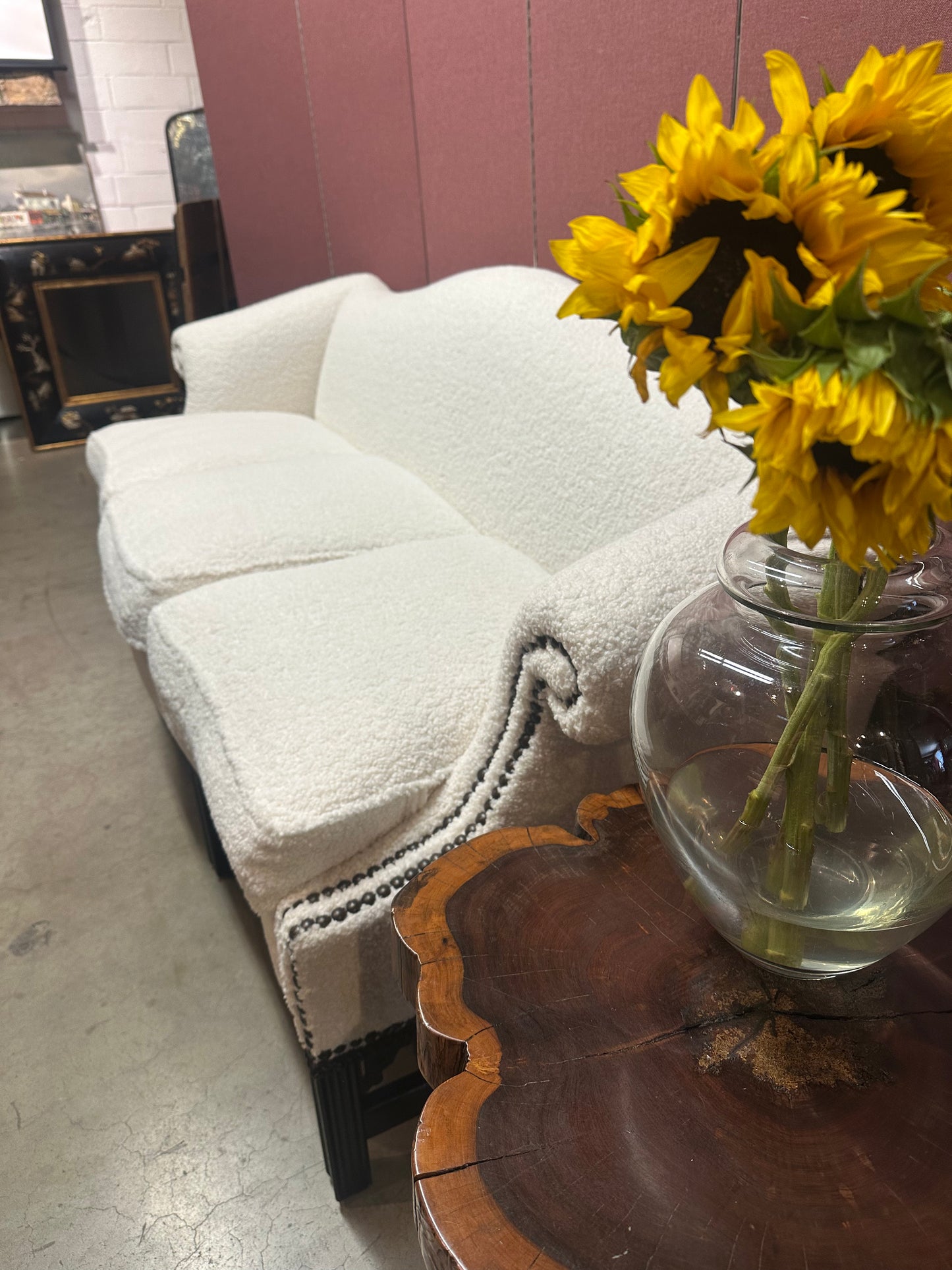 Classical Federal Carved Camel Back Boucle Sofa