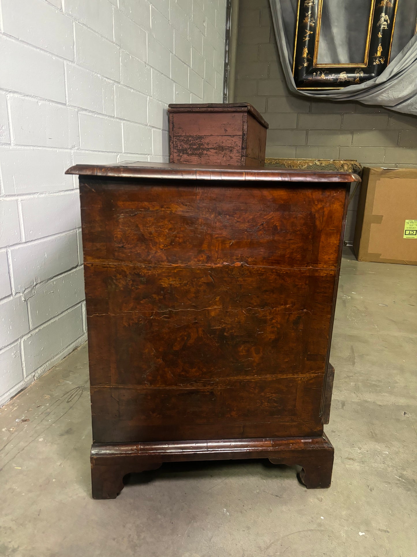 Lady's Dressing Table Kneehole Desk