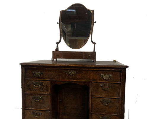 Lady's Dressing Table Kneehole Desk