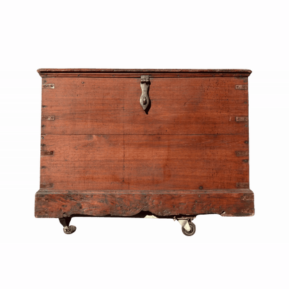 American Colonial Primitive Storage Chest