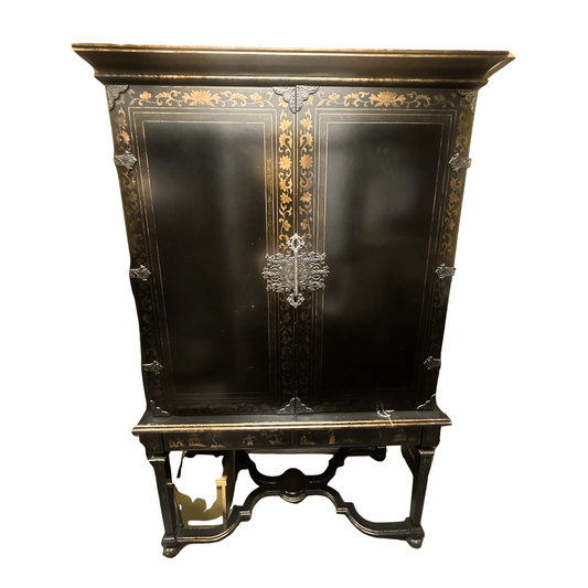 Tete De Négre Chinoiserie Cabinet