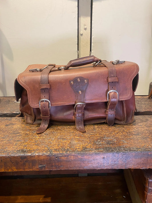 Saddleback Leather Side Pocket Leather Duffle Bag